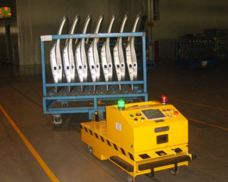 Тележка AGV тяговая